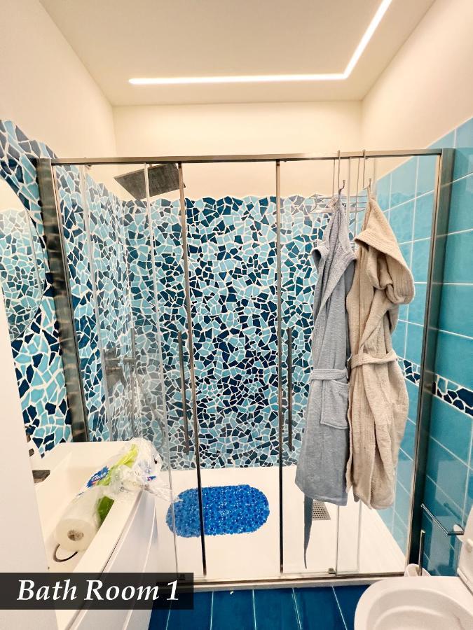 Nautilus Vista Mare Mozzafiato A 180 Gradi- Posto Auto Privato - 2 Camere Matrimoniali Piu 1 Divano Letto Singolo-Sky,Netflix-Wifi 200Mg Рапалло Экстерьер фото