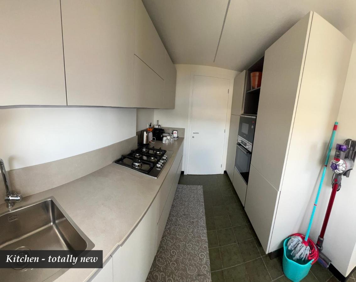 Nautilus Vista Mare Mozzafiato A 180 Gradi- Posto Auto Privato - 2 Camere Matrimoniali Piu 1 Divano Letto Singolo-Sky,Netflix-Wifi 200Mg Рапалло Экстерьер фото